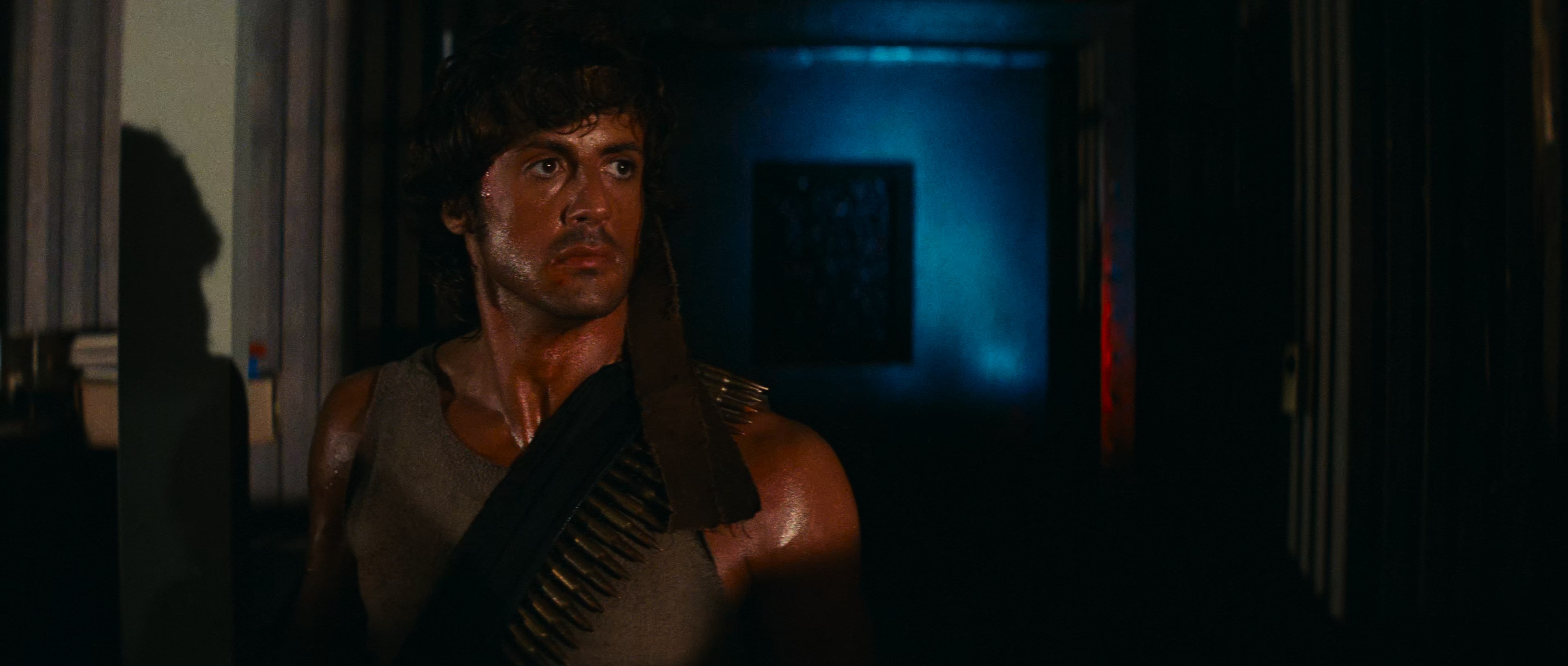 First Blood (1982) BDRip 2160p-NVENC 10 bit [HDR].mkv_snapshot_01.25.30.973.jpg