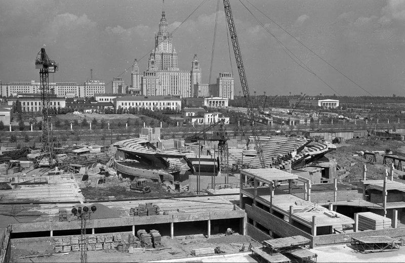 Строительство цирка на проспекте Вернадского, Н С Грановский, музей Москвы.jpg
