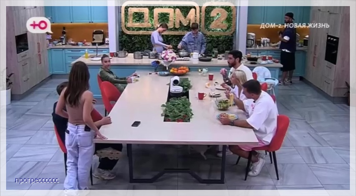 https://i5.imageban.ru/out/2025/08/14/da1ea80492f23a635a16b1d7ad68547e.jpg
