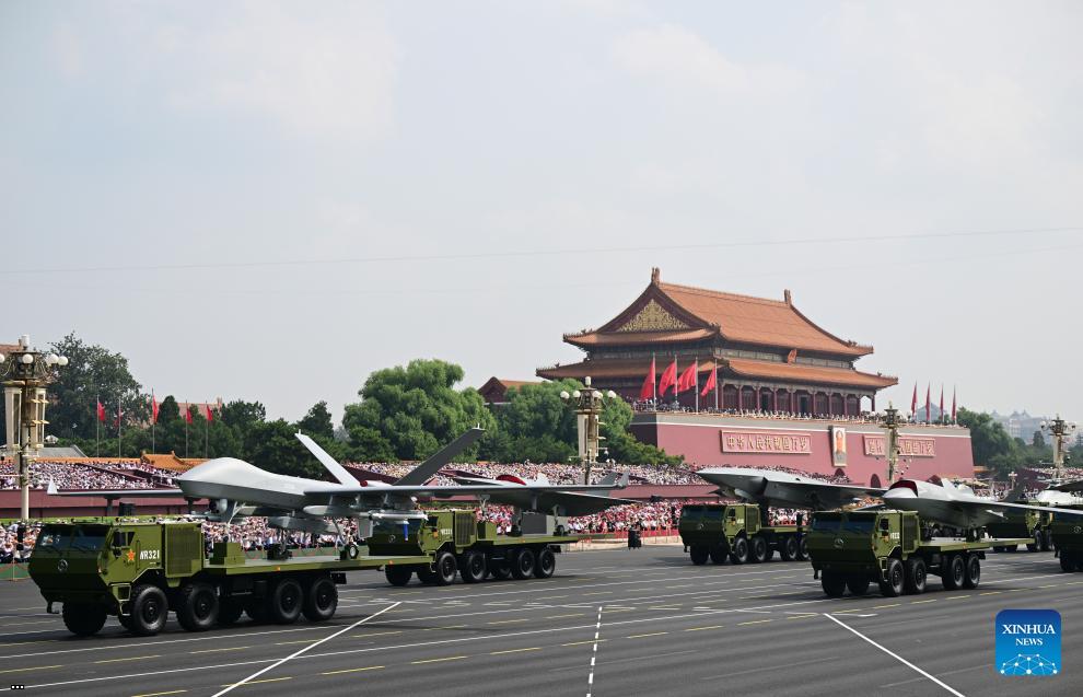 3 - 305c9080050f4c98806b70c485995398.jpg