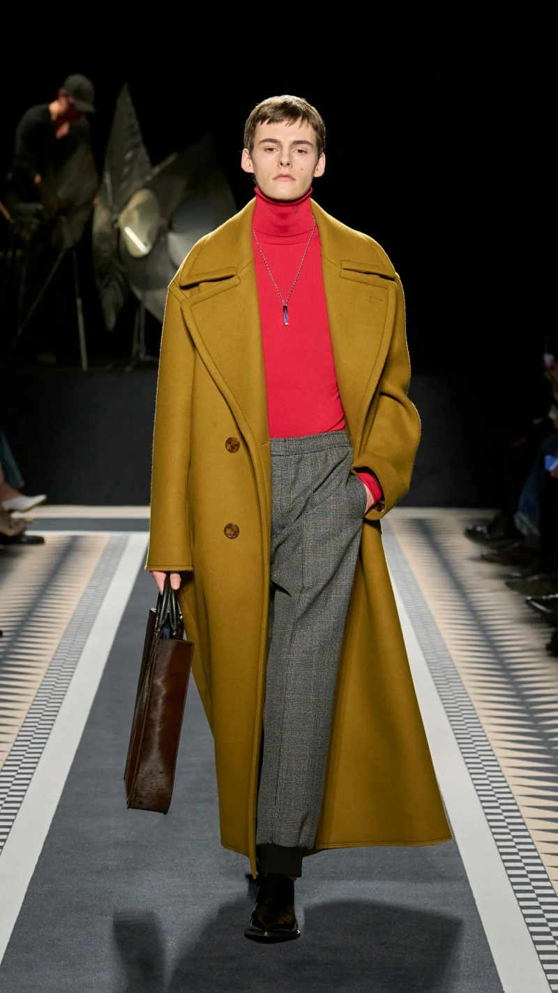 1737983059-1737975053-lanvin-collezione-uomo-donna-autunno-inverno-2025-2026-sfilata-foto-look33.webp