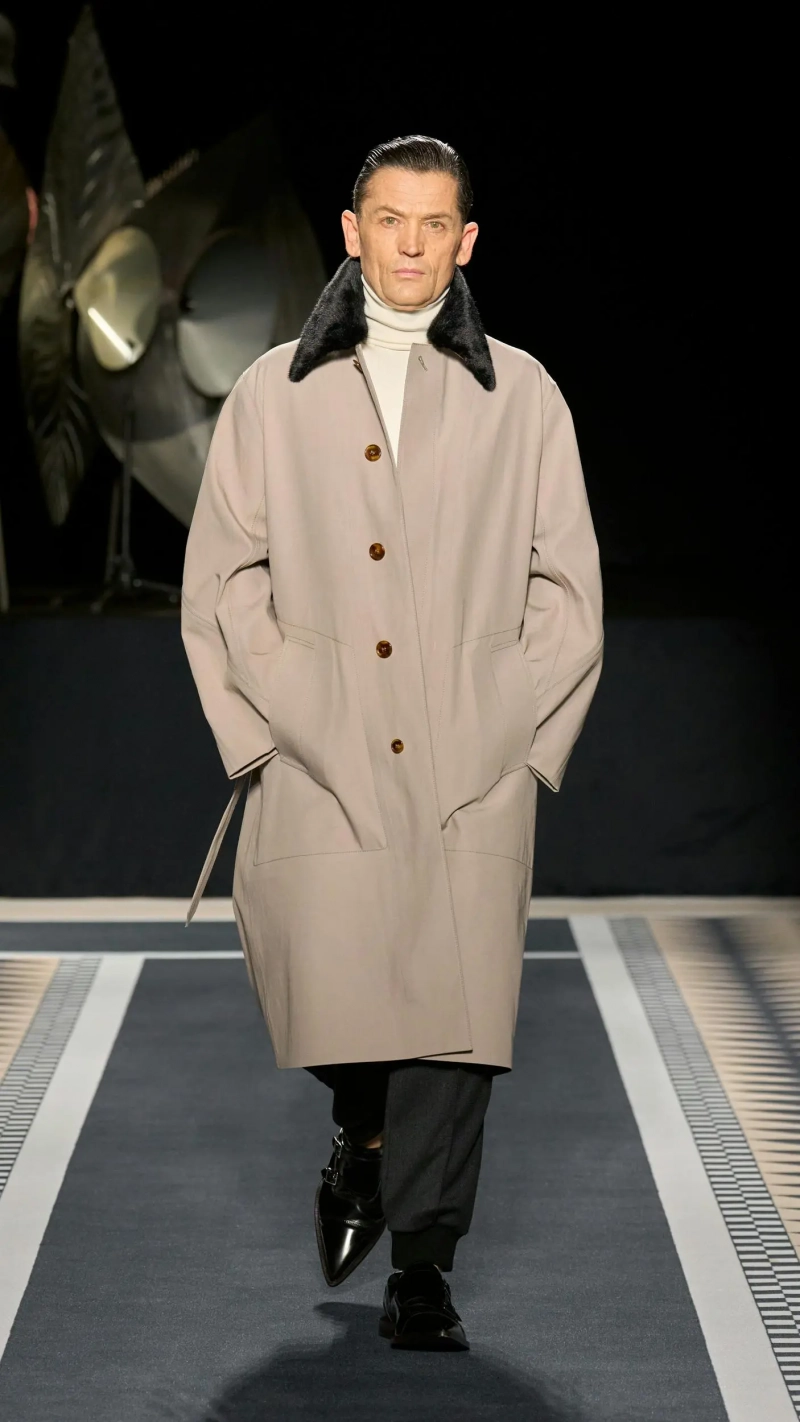 1737983075-1737975053-lanvin-collezione-uomo-donna-autunno-inverno-2025-2026-sfilata-foto-look42.webp
