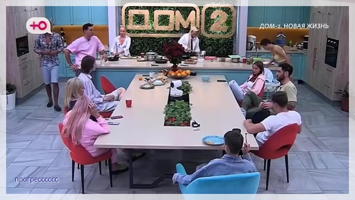 https://i5.imageban.ru/out/2025/09/21/14271841a87c28e4d925f25d2aa9d812.jpg