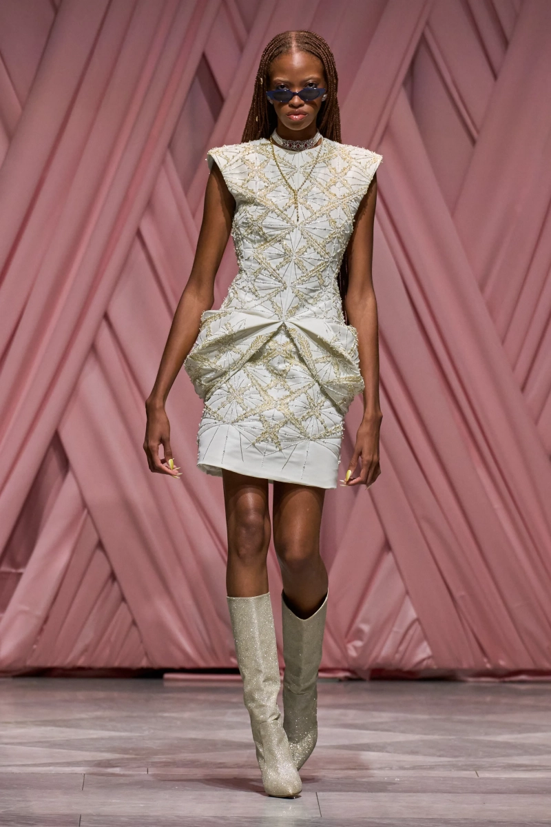 00023-bibhu-mohapatra-spring-2026-ready-to-wear-credit-gorunway.webp