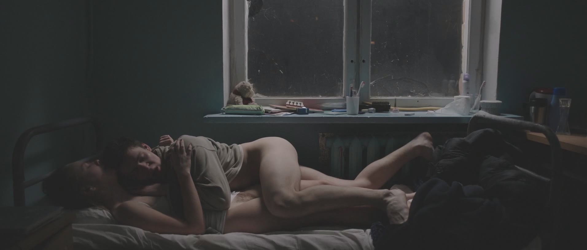 Яна Новикова Племя (The Tribe) (2014) HD 1080.mp4_001650.143.jpg