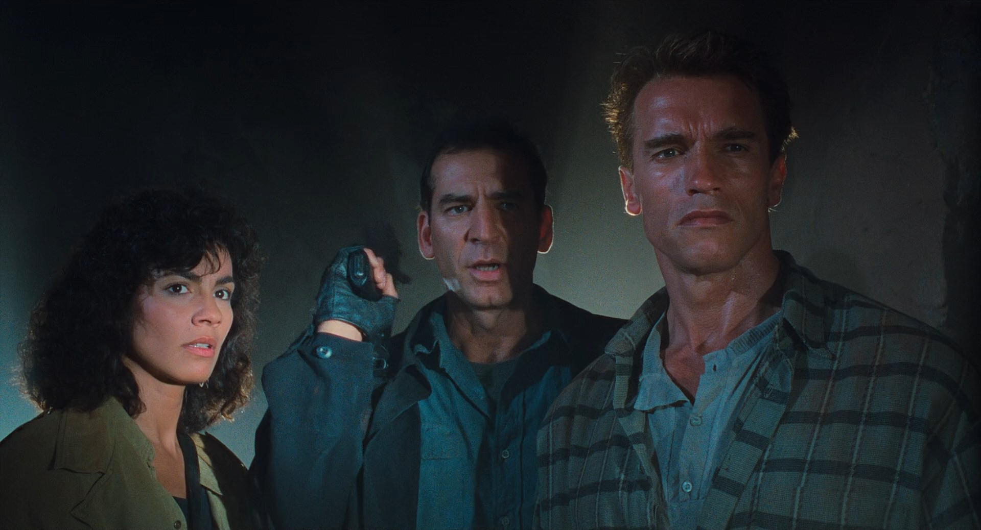 Вспомнить всё.(1990). BDRip 1080p. (Remastered)..mkv_snapshot_01.16.41.208.jpg