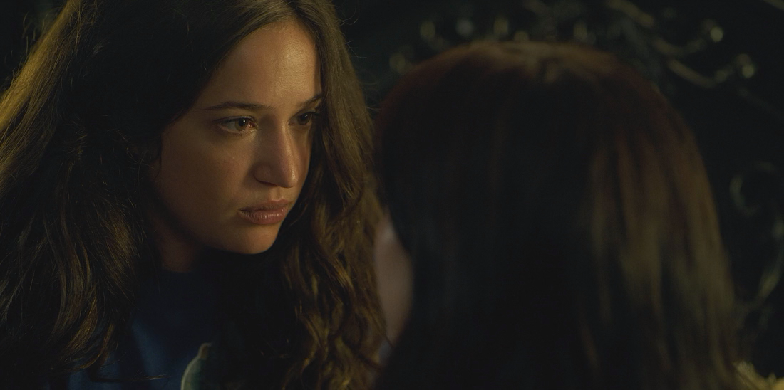 Девушка Миллера (2024) HDRip-AVC__ivanes.mkv_20251018_130012.158.png