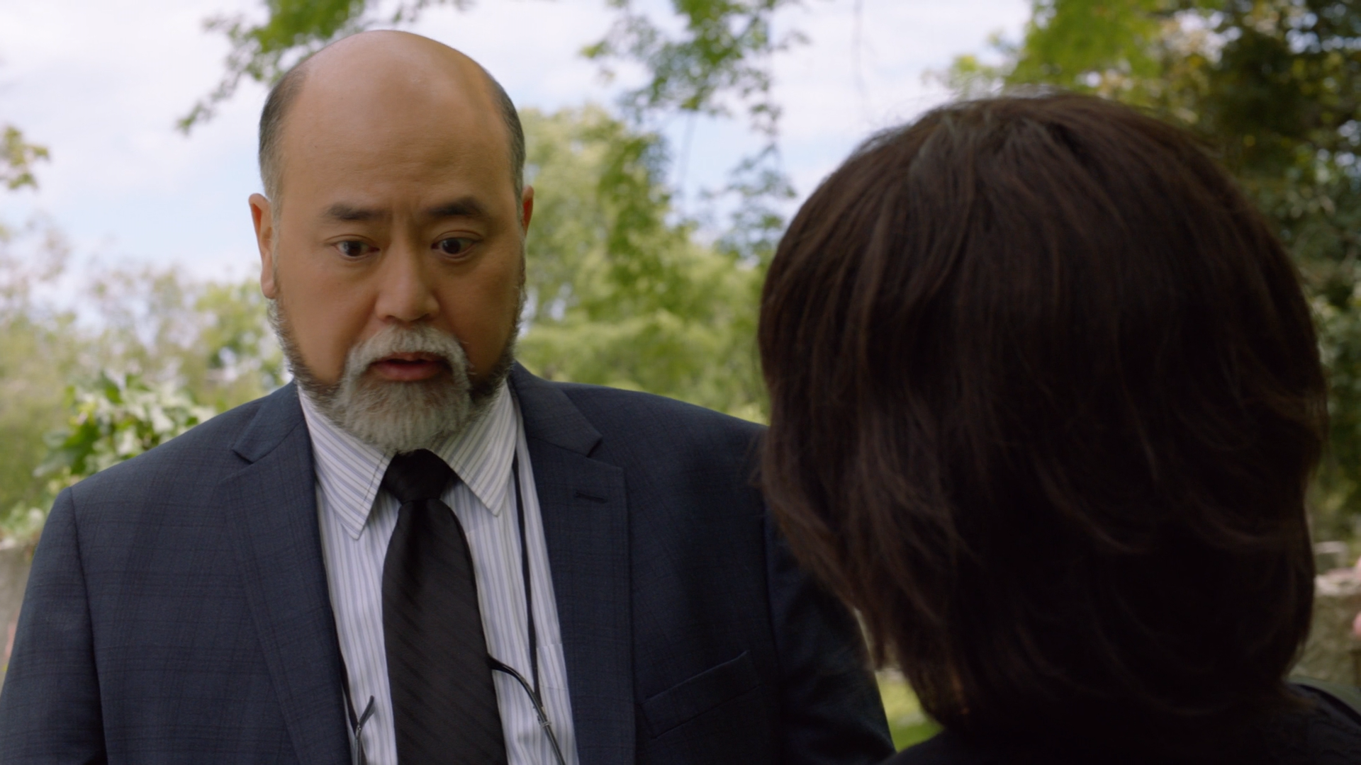 Kims.Convenience.S02E06.Resting.Place.1080p.WEB-DL.H.264.Rus.Eng-@EniaHD-0009.png