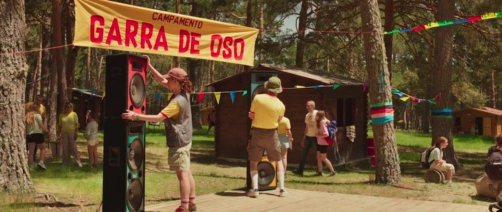 Campamento.Garra.de.Oso.2025.Dub.WEB-DLRip.1.46Gb.MegaPeer.avi_snapshot_01.29.19.420.jpg