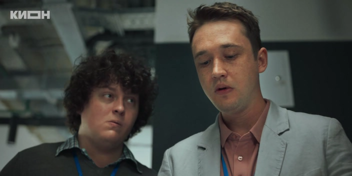 Жека Рассел S01E01 2025 WEB-DLRip.avi_snapshot_02.03.png