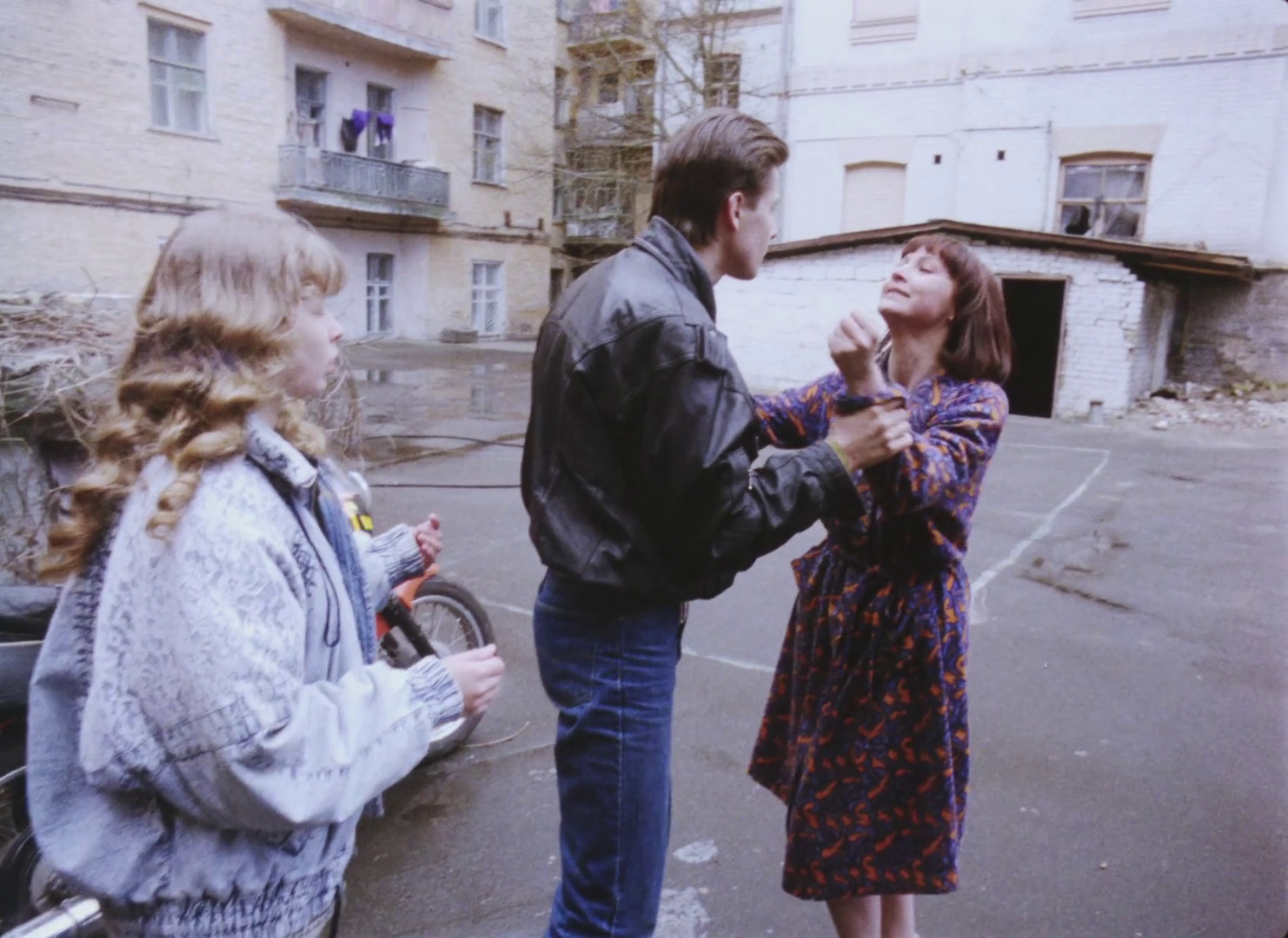 vlcsnap-2026-01-01-23h09m37s459.png