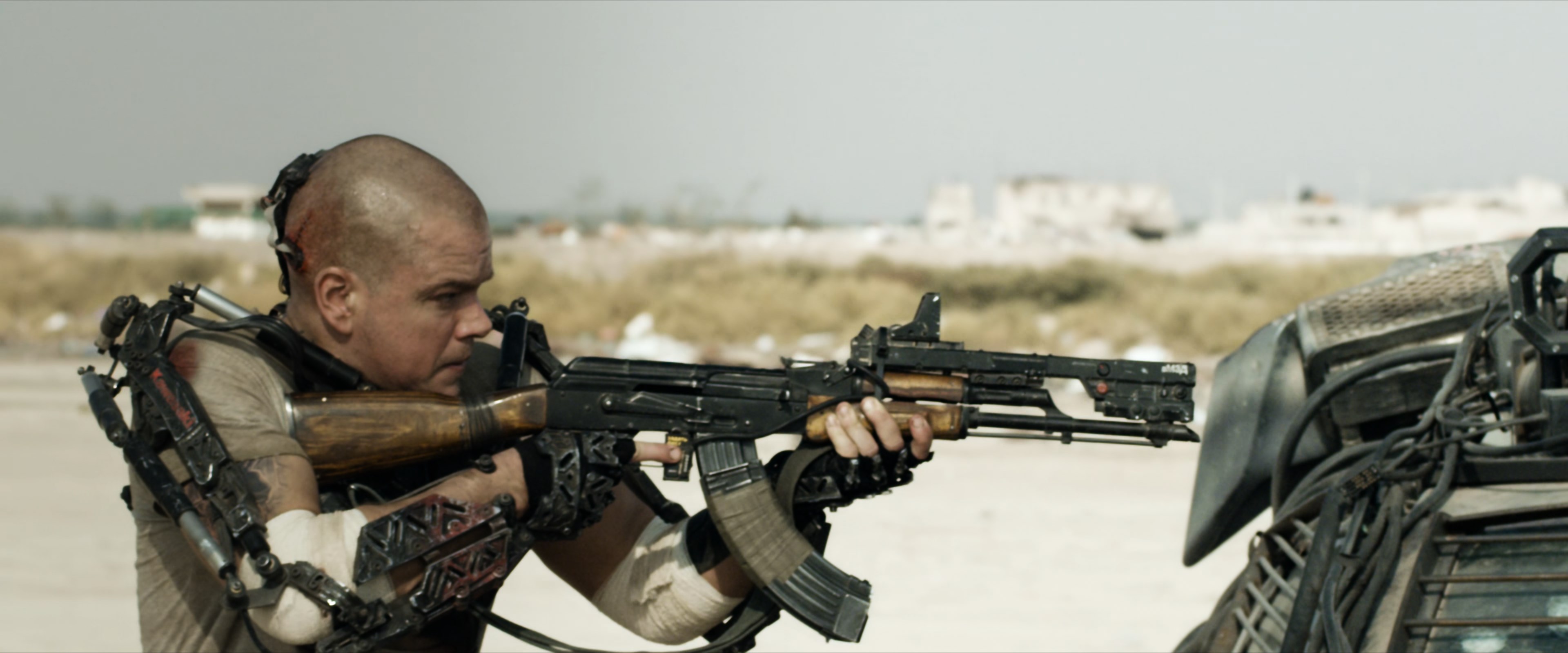 Elysium (2013).mkv_snapshot_00.47.03.814.jpg