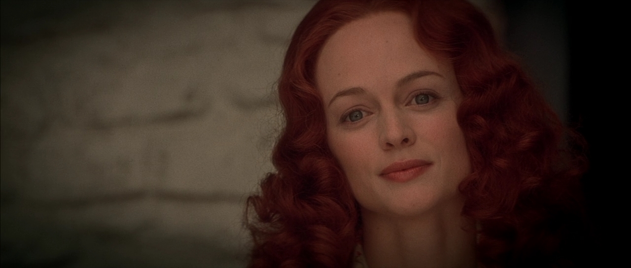 Из ада.2001.BDRip 720p msltel.mkv_snapshot_01.53.44.595.jpg