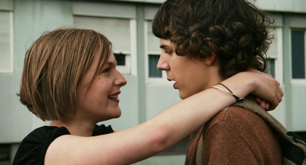 Красивые парни.2009.BDRip AVC msltel.mkv_snapshot_00.45.00.792.jpg