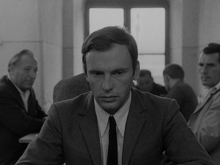 Человек, который лжёт.1968.BDRip AVC msltel.mkv_snapshot_00.12.47.083.jpg