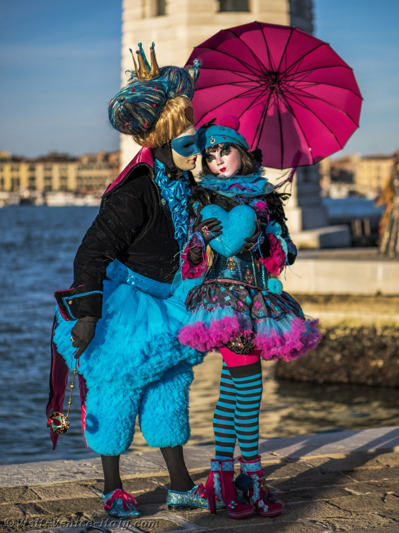 venice-carnival-mask-costume-0740.jpg