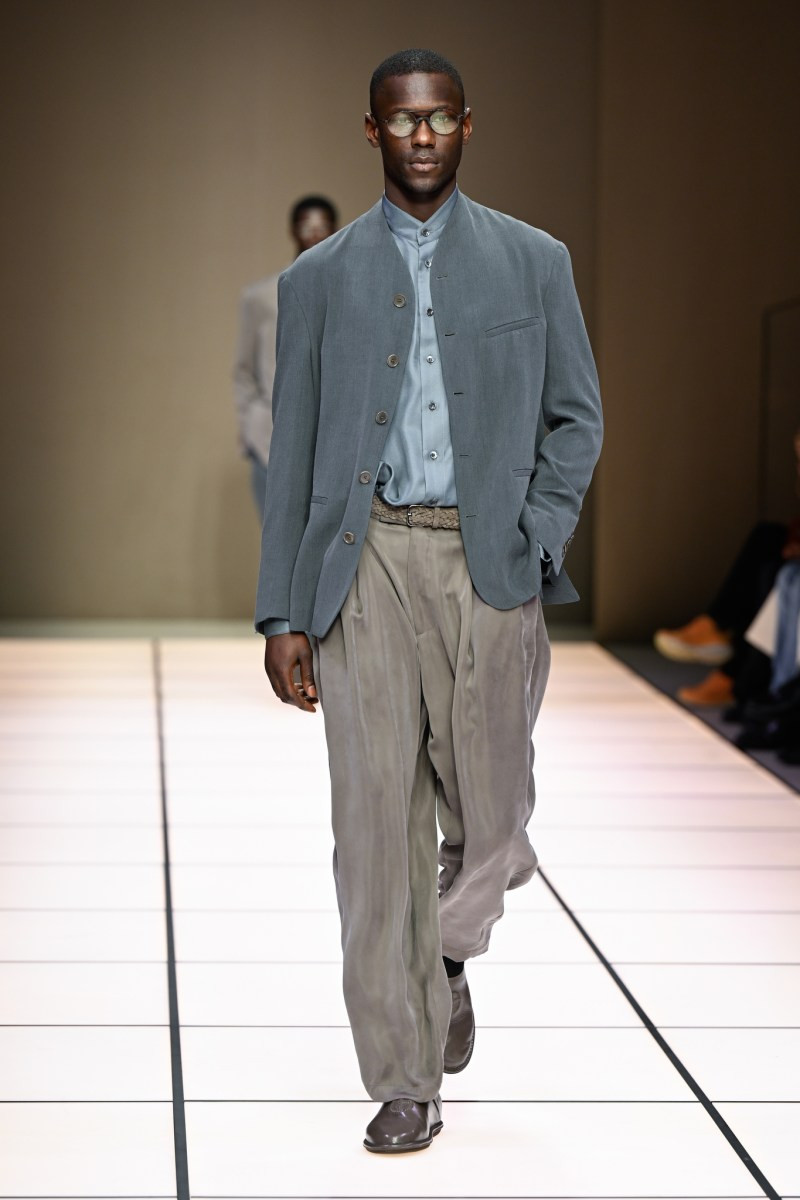 giorgio-armani-milan-fw26-men-rtw-r-gg-004.jpg