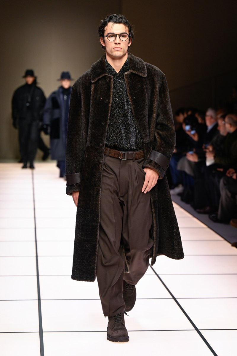 giorgio-armani-milan-fw26-men-rtw-r-gg-059.jpg