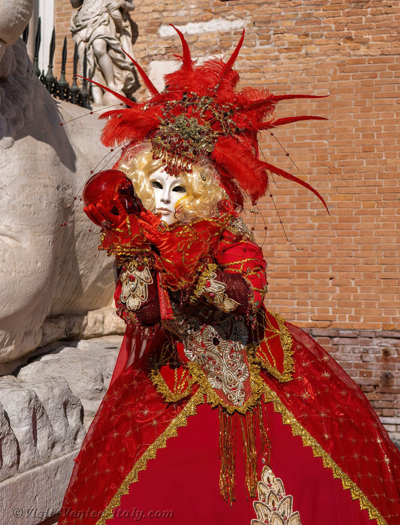 venice-carnival-mask-costume-arsenal-482.jpg
