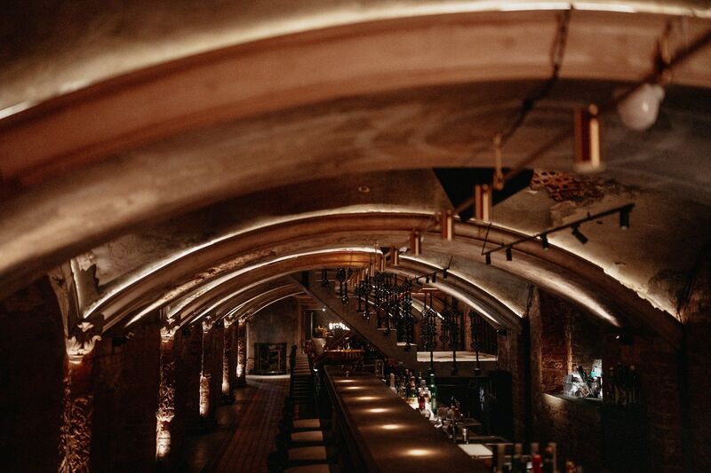 Обзор обновленного пространства Mendeleev: музыка, искусство и история на Петровке