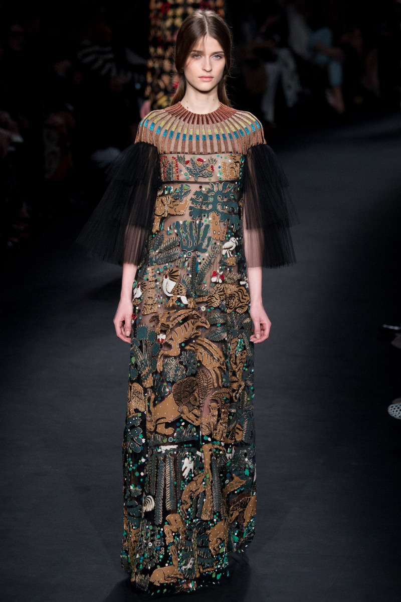 074-valentino.jpg