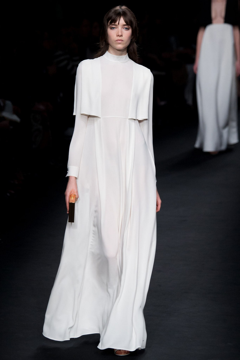 081-valentino.jpg