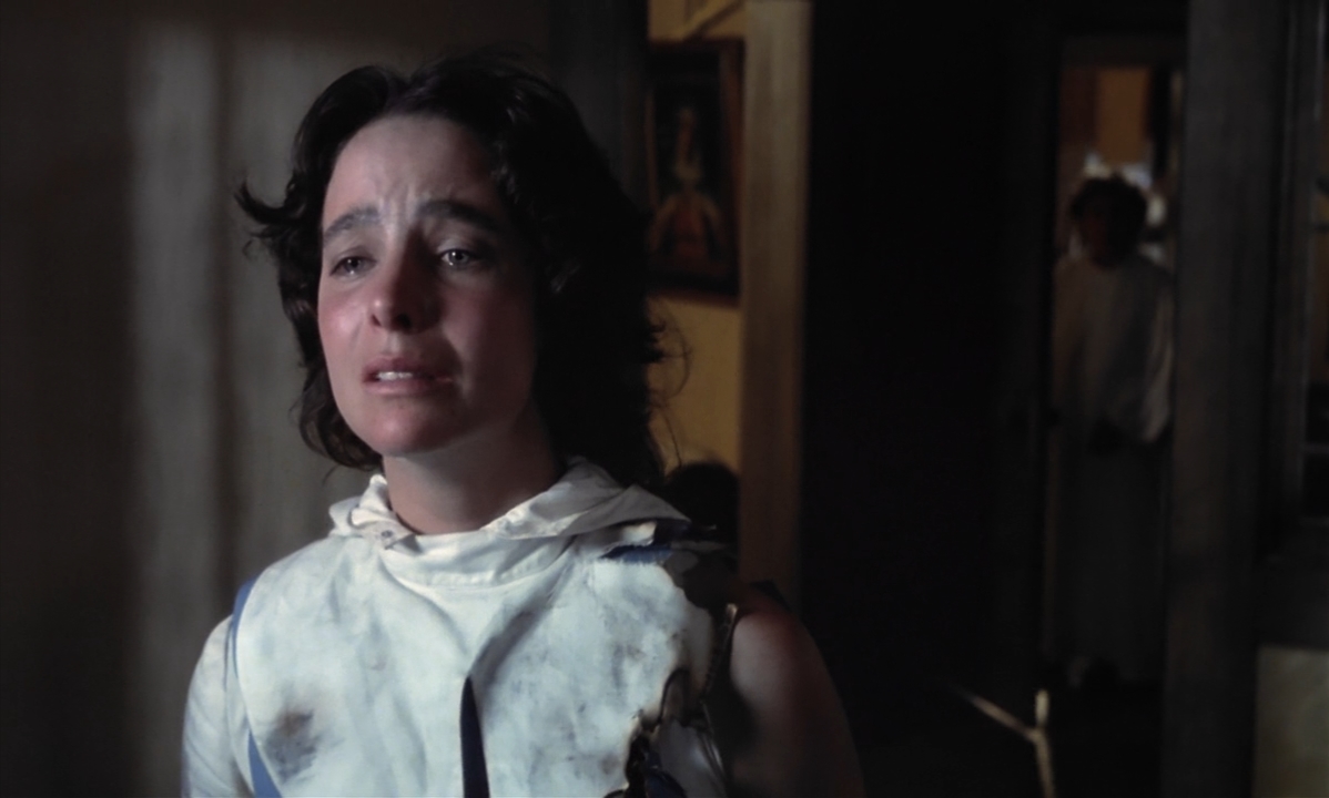 И спотыкается бегущий.1979.BDRip 720p msltel.mkv_snapshot_01.41.56.072.jpg