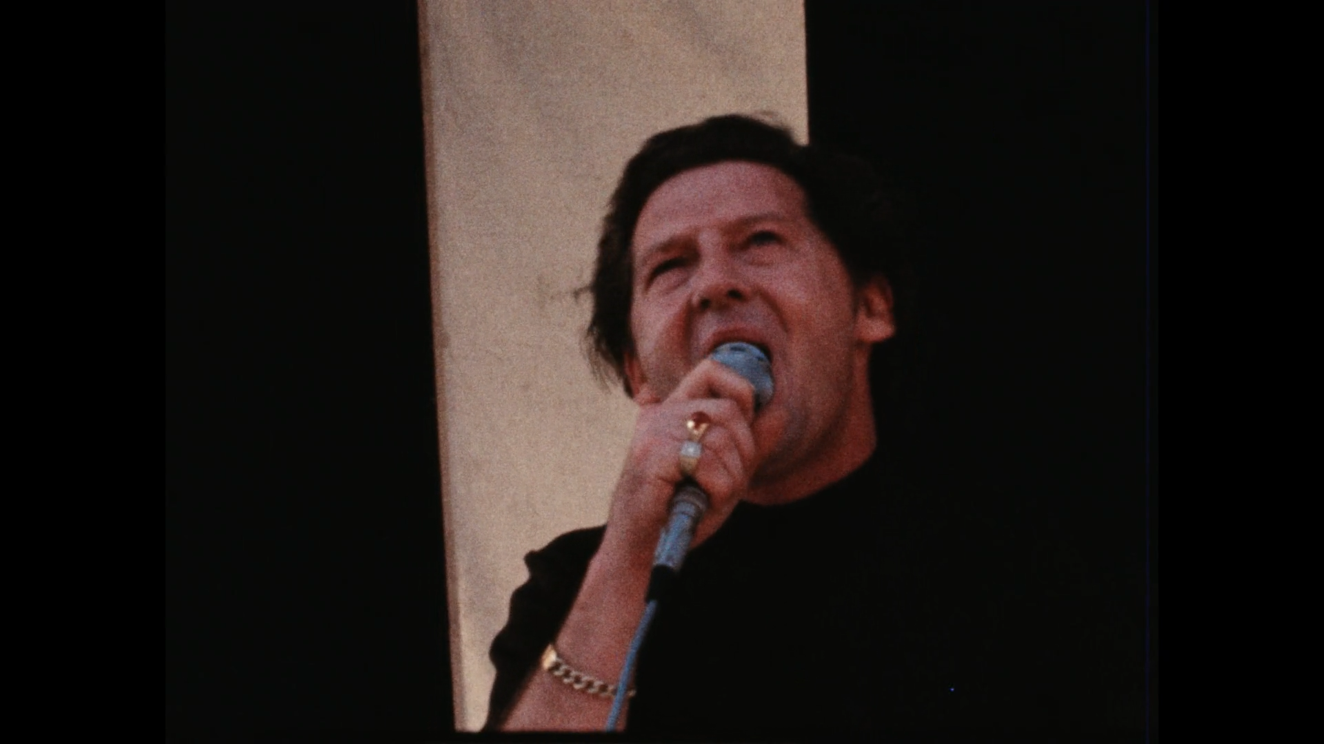Revival69.Concert.That.Rocked.World.2022.WEB.1080p-ylnian.mkv_snapshot_00.01.57.904.png