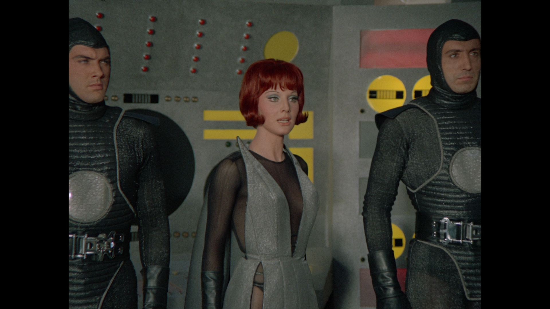 Star.Pilot.1966.BDRemux.1080p.mkv_snapshot_00.33.07.075.png