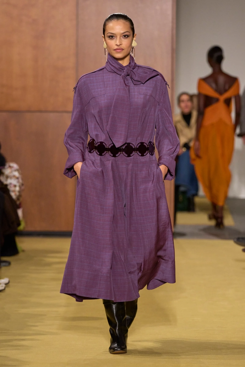 00033-tory-burch-fall-2026-ready-to-wear-credit-gorunway.webp