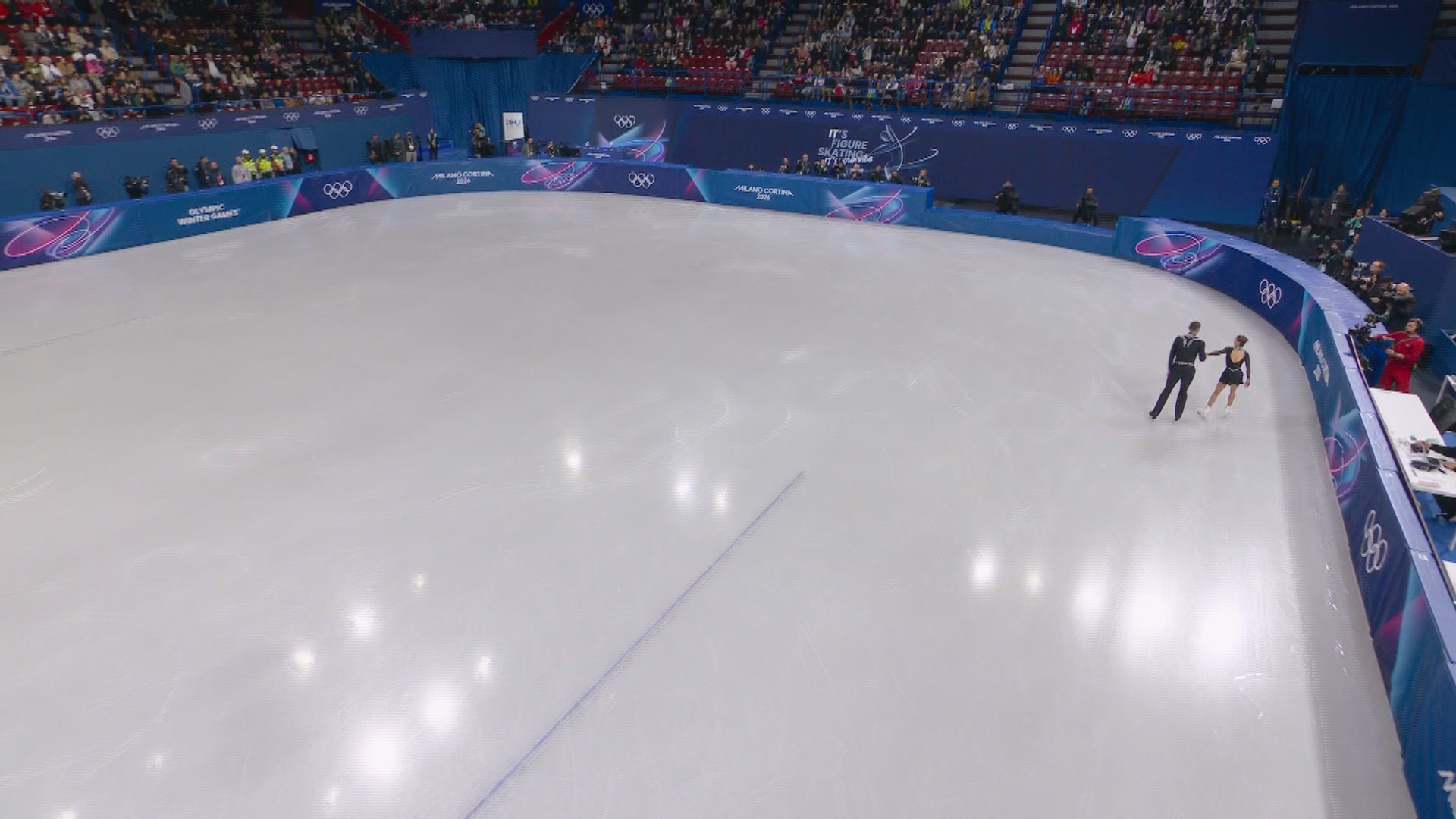 2026 Winter Olympics. Figure Skating. 2026-02-15. Pairs Short Program.mp4_20260217_221313.143.png