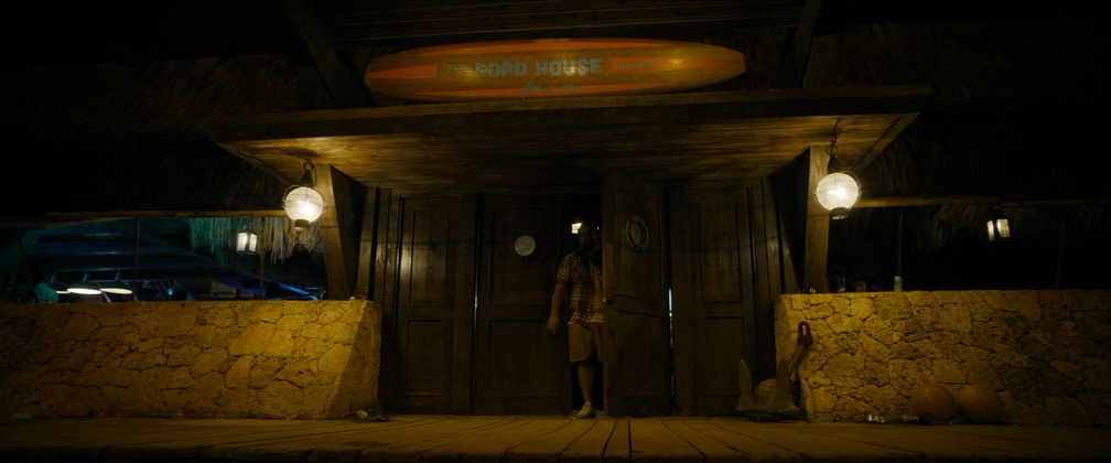 Дом у дороги (2024) WEB-DLRip-AVC_ivanes.mkv_20260226_002912.289.png