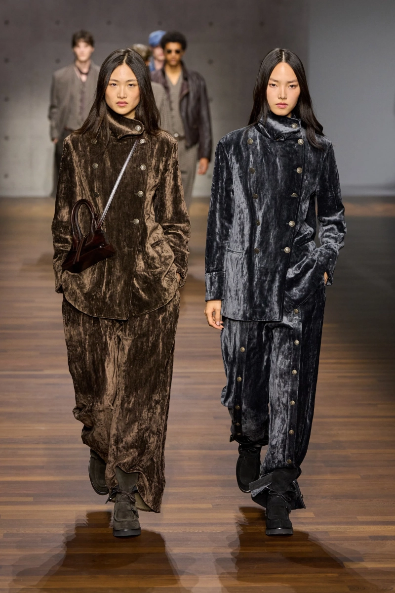 00049-emporio-armani-fall-2026-ready-to-wear-credit-gorunway.webp