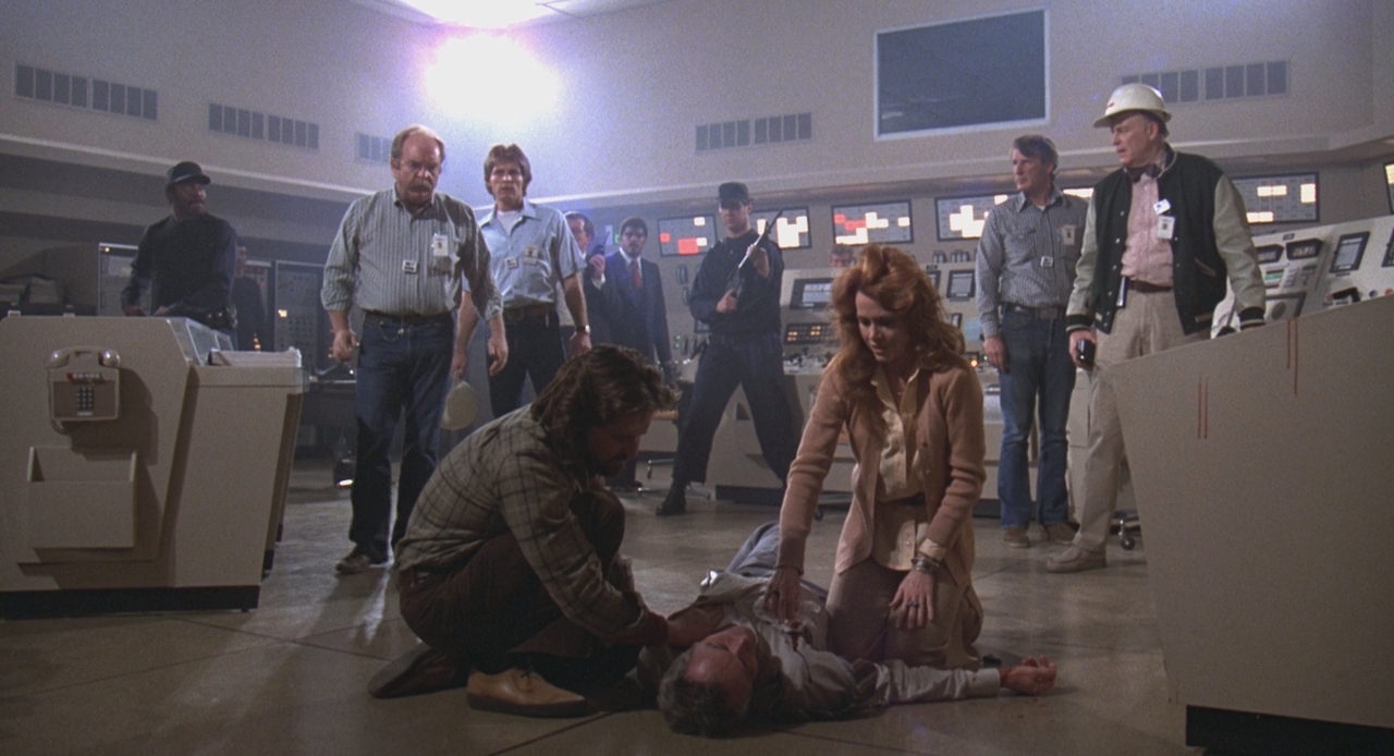 Китайский синдром.1979.BDRip 720p msltel.mkv_snapshot_01.53.13.191.jpg