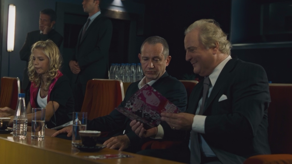 Опасная гастроль.2009.BDRip AVC msltel.mkv_snapshot_00.10.08.981.jpg