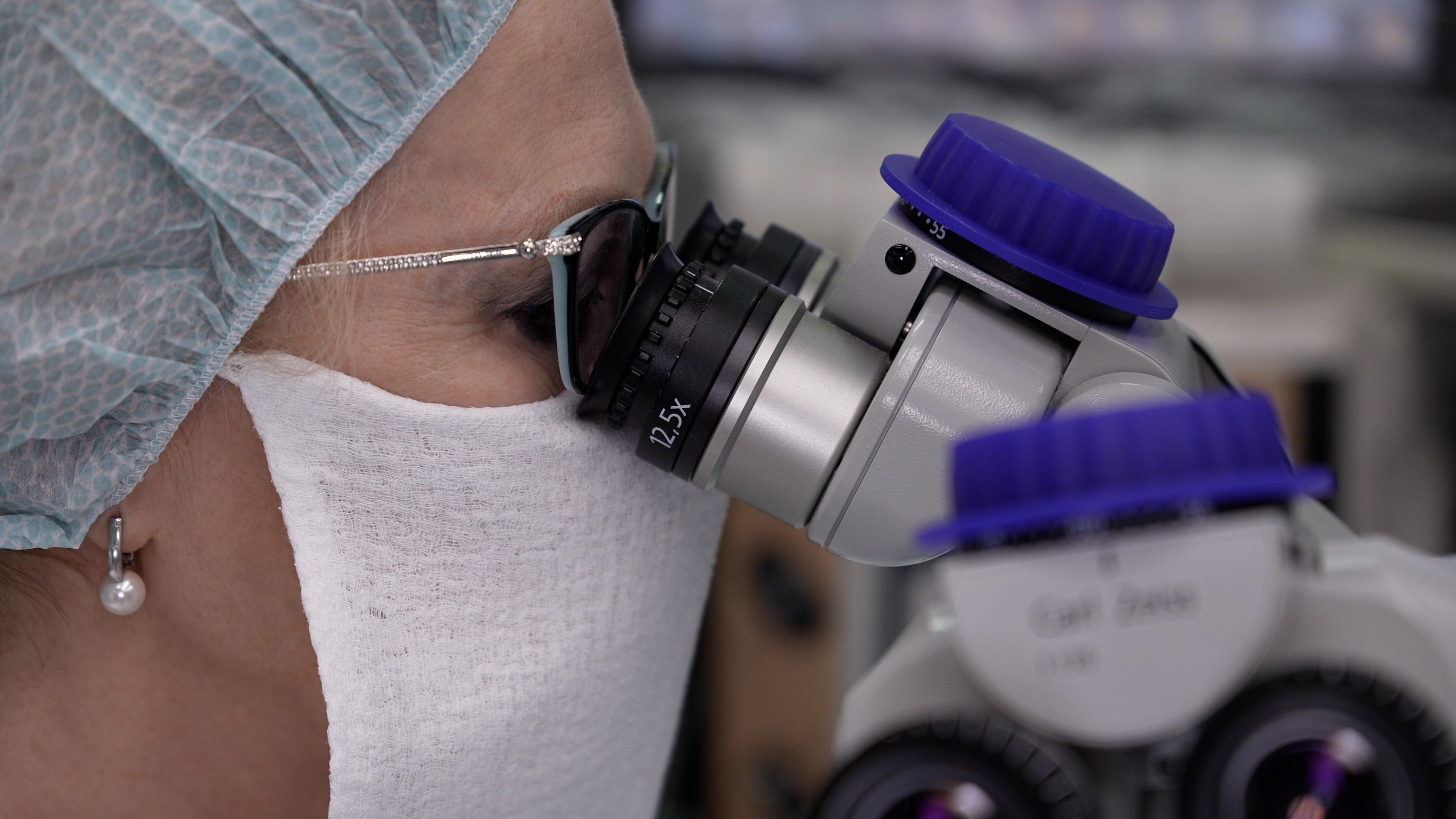 Новосибирский офтальмохирург Елена Егорова: путь от болезни к мировому признанию