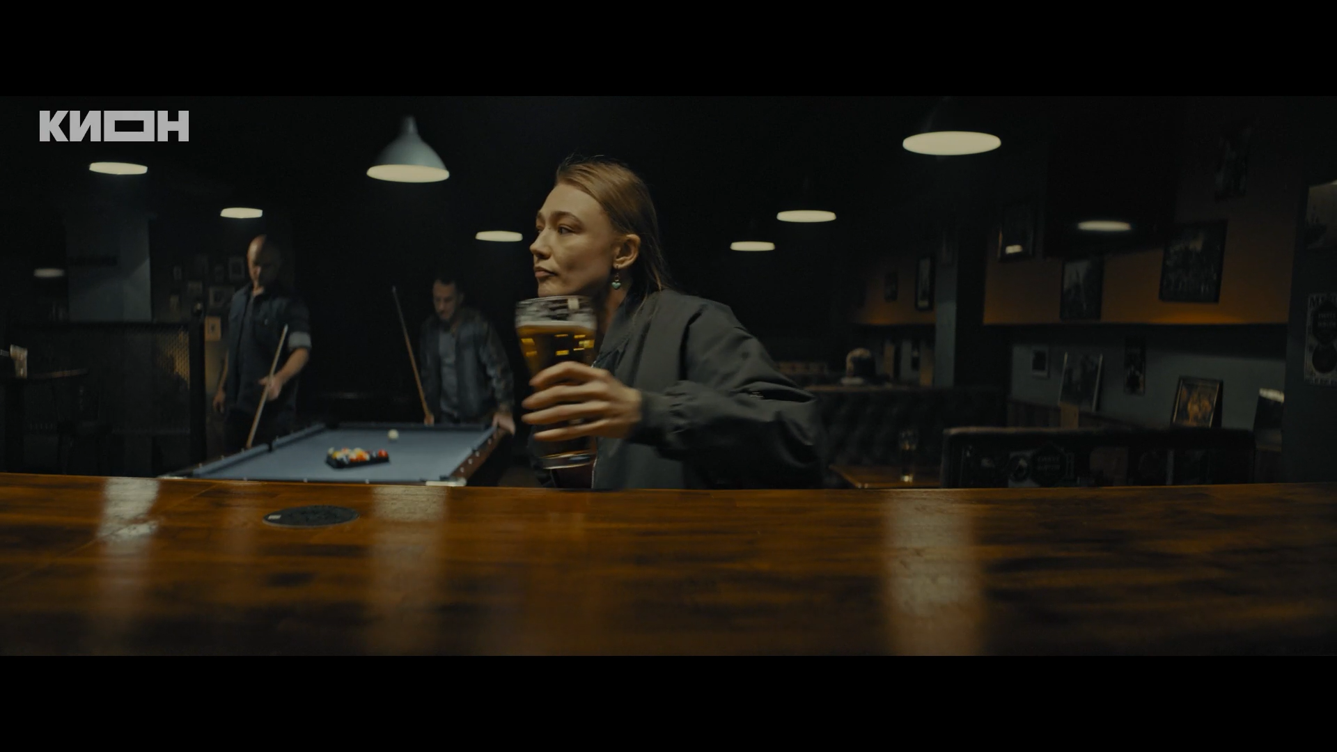 Otpechatki.S01.E01.2025.WEB-DL.1080p.ExKinoRay_001_9048.png