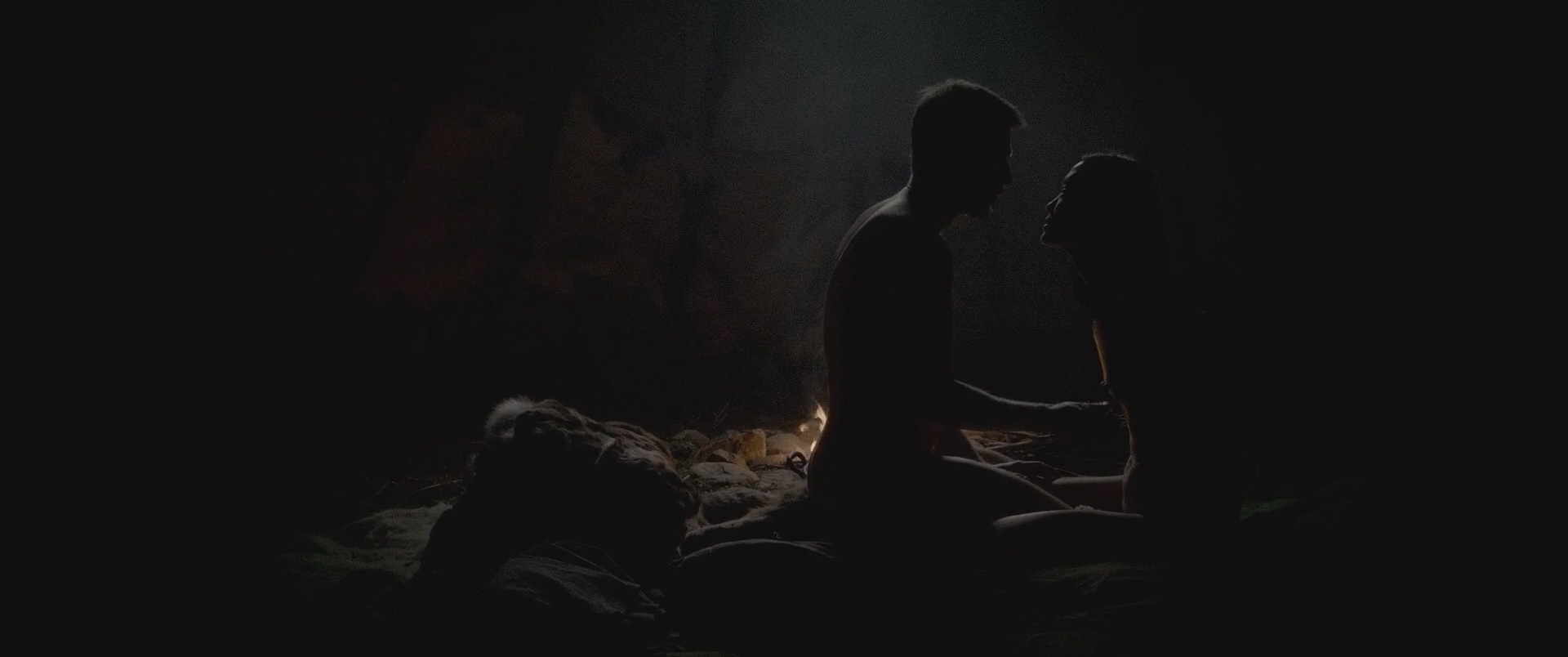 Евгения Манджиева Цинга (Она тебя любит) (2025) HD 1080.mp4_20260406_122843.345.jpg