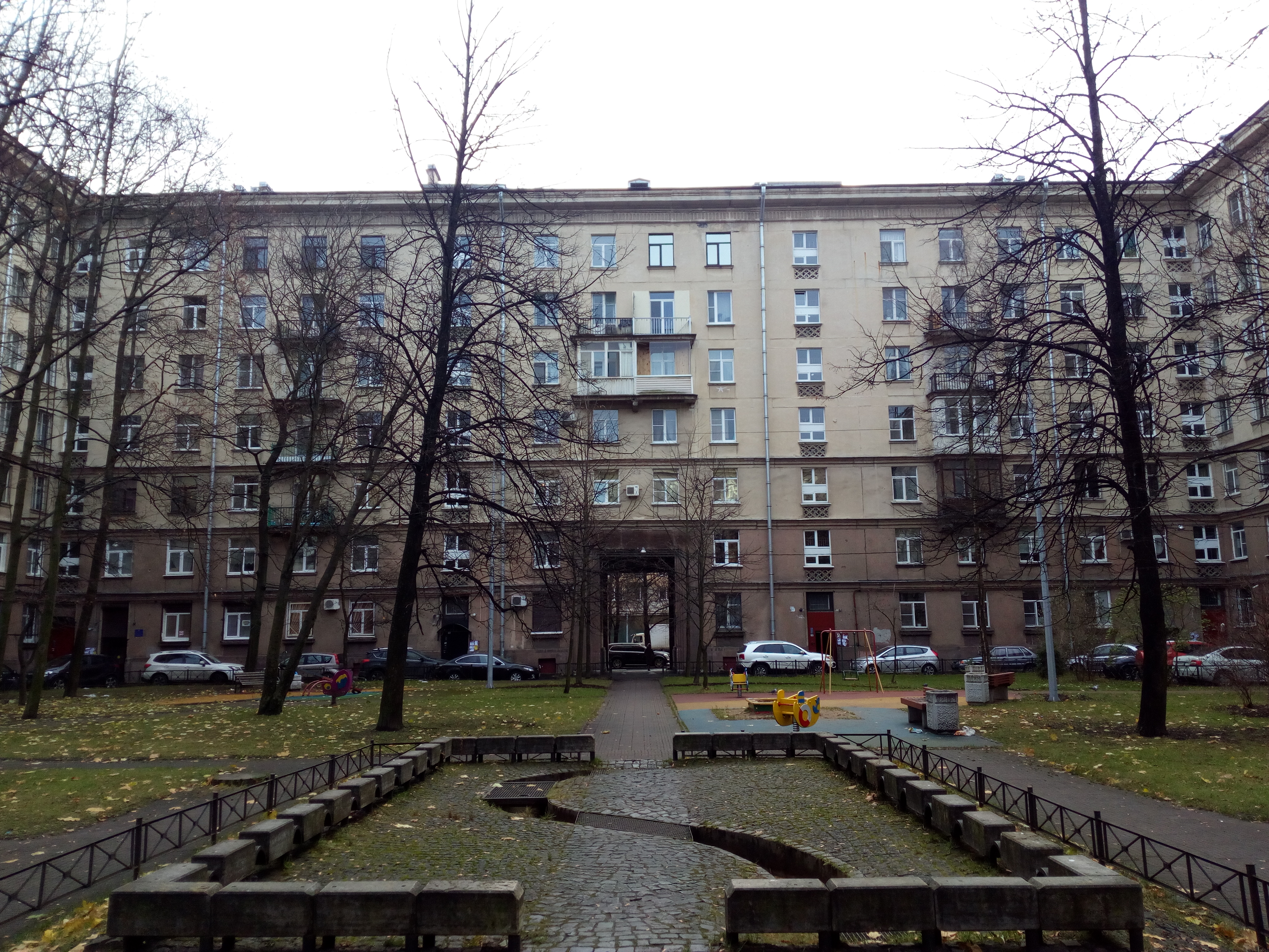 Гастелло 26;Ленсовета 10_4.JPG