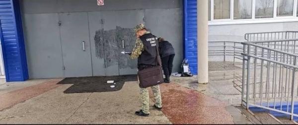 В Добрянке возбуждено уголовное дело после нападения ученика на учителя с ножом