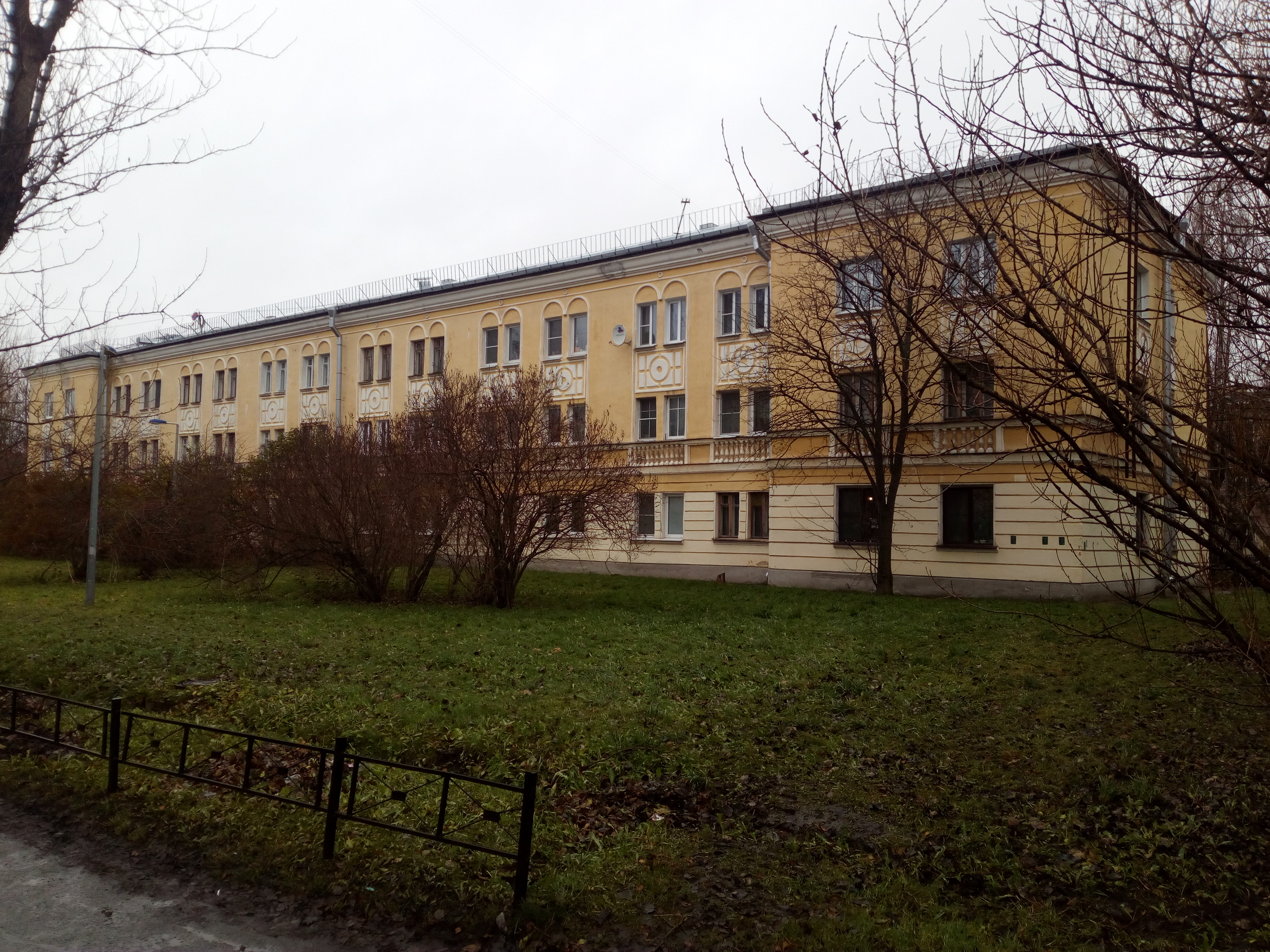 ул. Пилотов 28к2