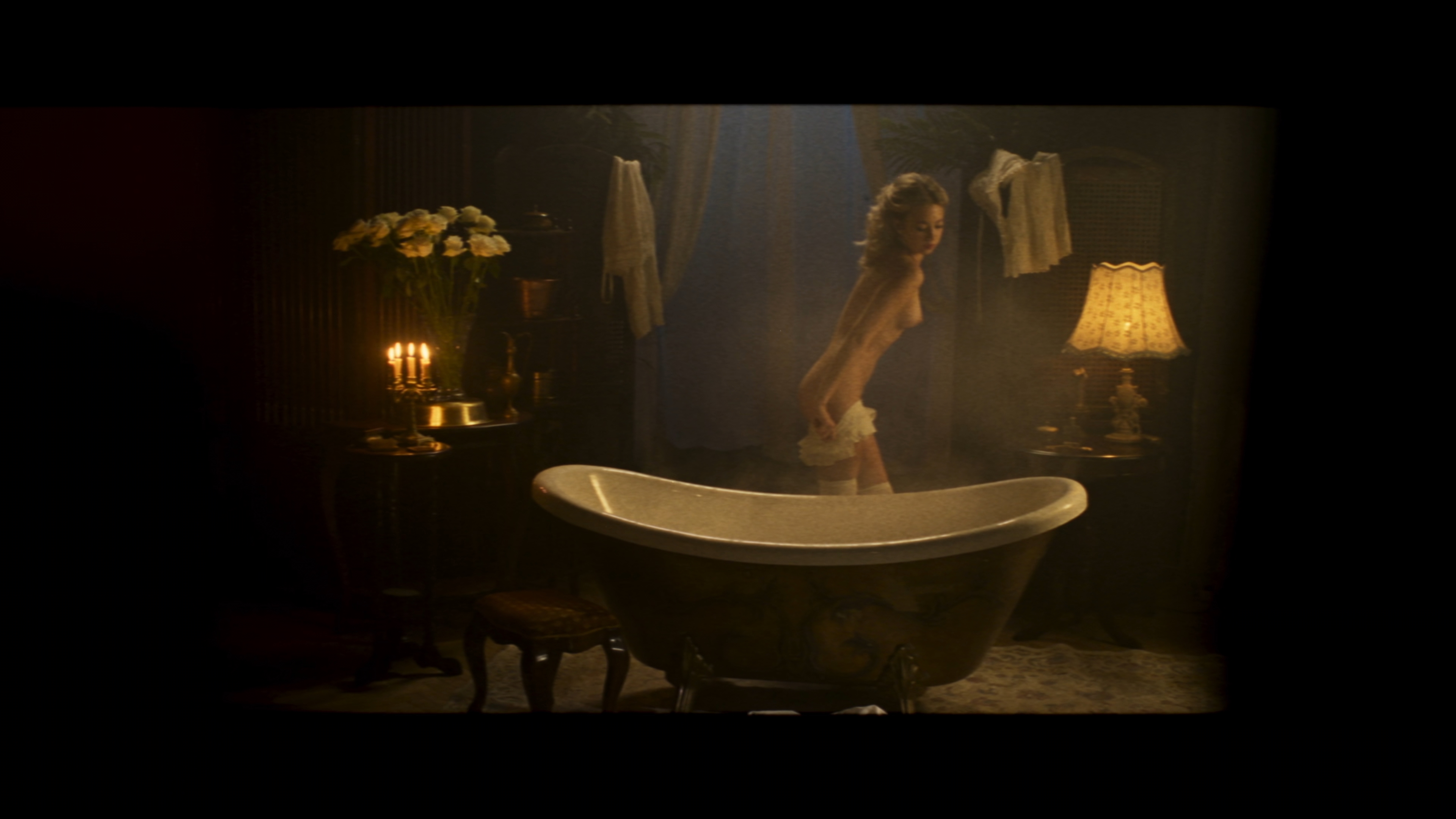 УЛЬЯНА ЧЖАН_Chyornaya.grafinya.S01.E01.2025.WEB-DL.HEVC.2160p.SDR.ExKinoRay0.mkv_snapshot_00.34.012.jpg