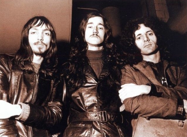 atomicrooster03.jpg