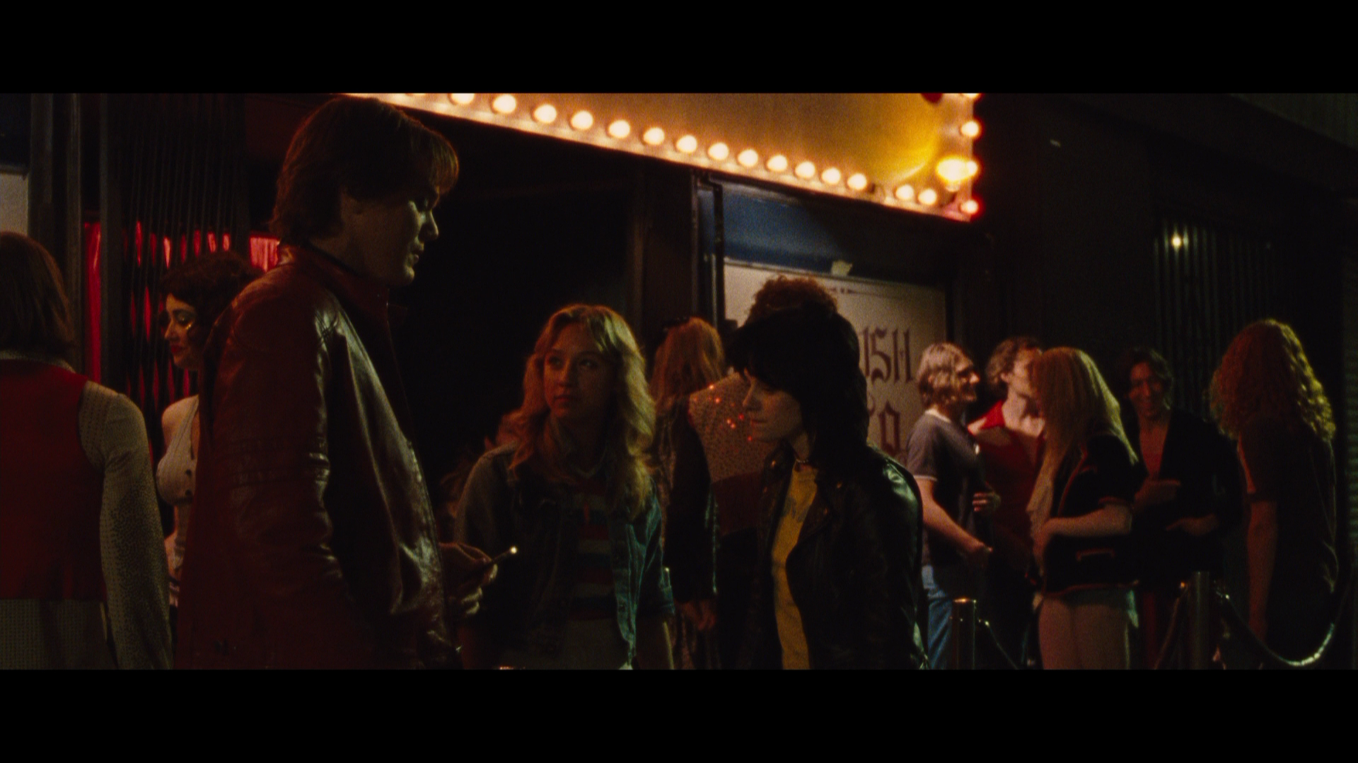 The.Runaways.2010.Sony.Pictures.BDRemux.1080p.mkv_20260419_133902.284.png