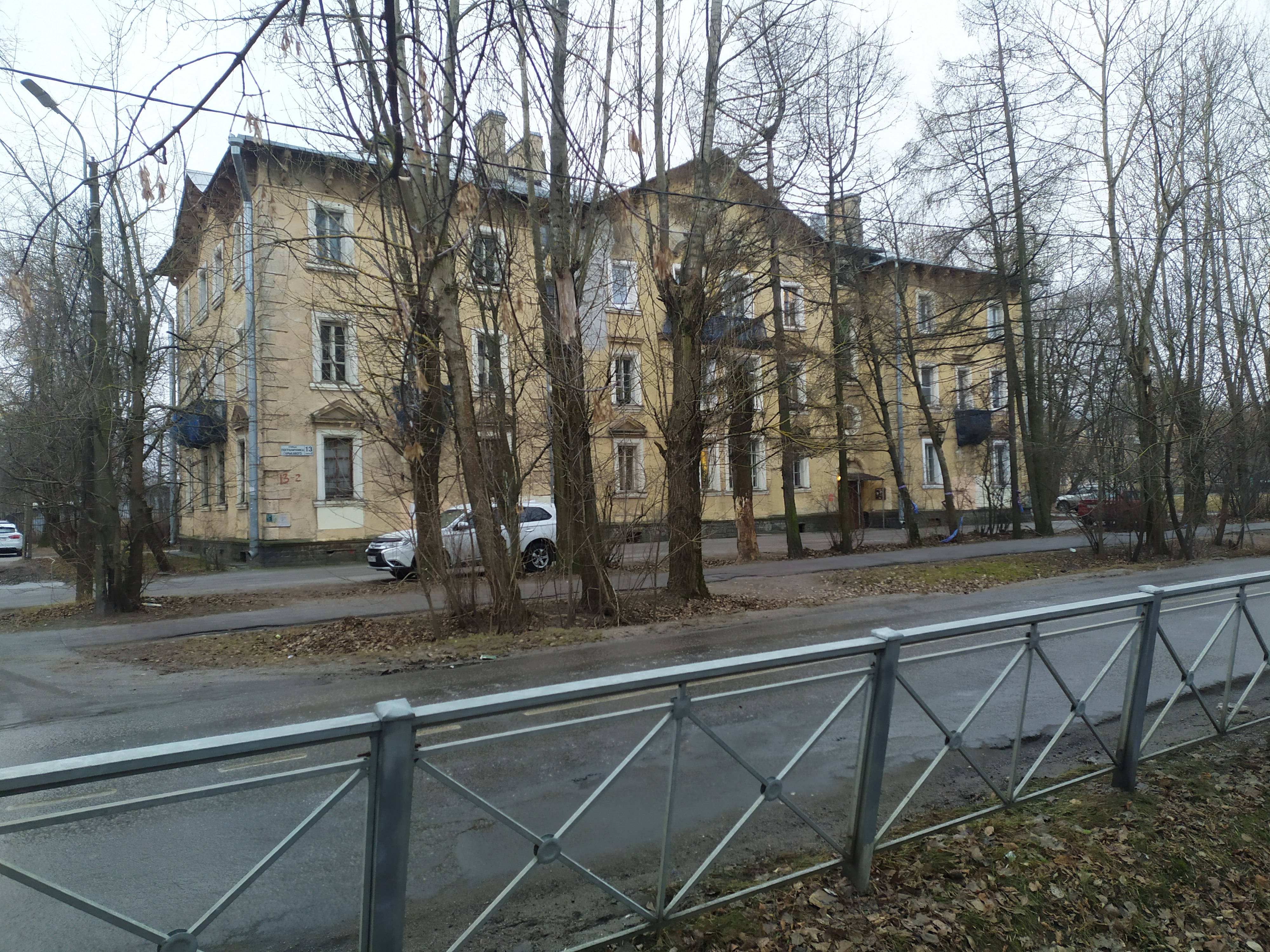Пограничника Гарькавого 13к2_4.JPG