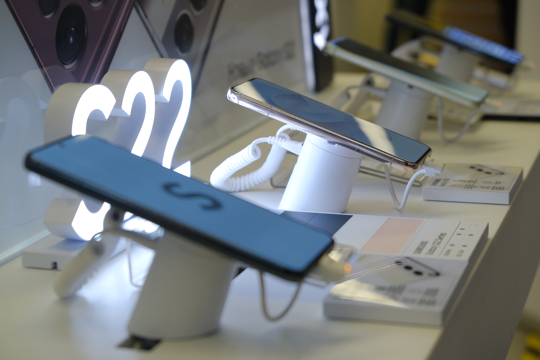 Новый налог на гаджеты: сколько придется доплатить за смартфоны и ноутбуки