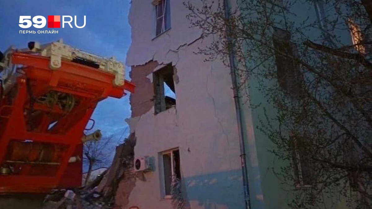 В Сызрани объявили «минуты тишины» после обрушения подъезда жилого дома