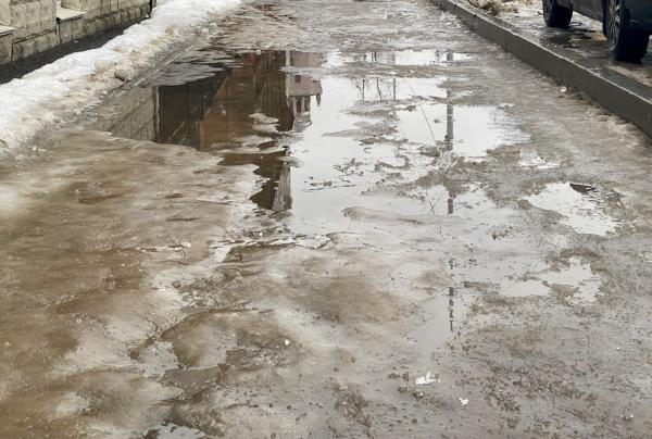 В Пермском крае 25 апреля прогнозируют сильный ветер до 18 м/с