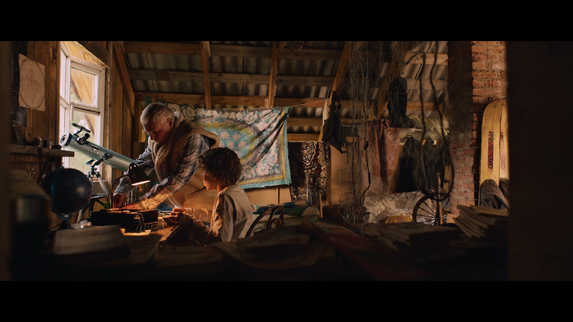Мой дед WEB-DL 1080p.mkv_snapshot_00.22.58.png