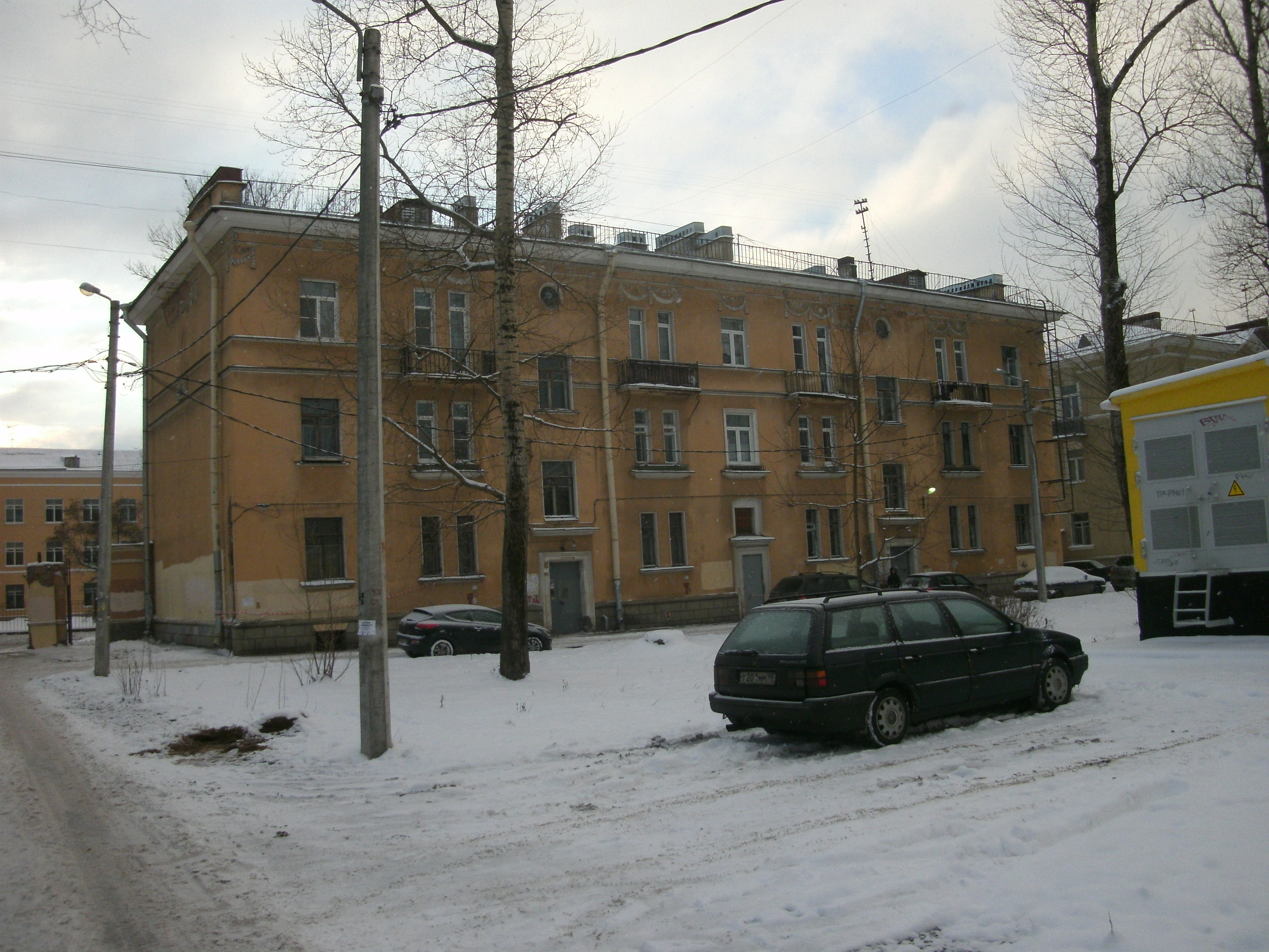 Колпино, Стахановская 19к1_3.JPG